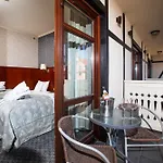 Ξενοδοχείο Hotel&spa Stary Basen Swimming Pool Dziwnów