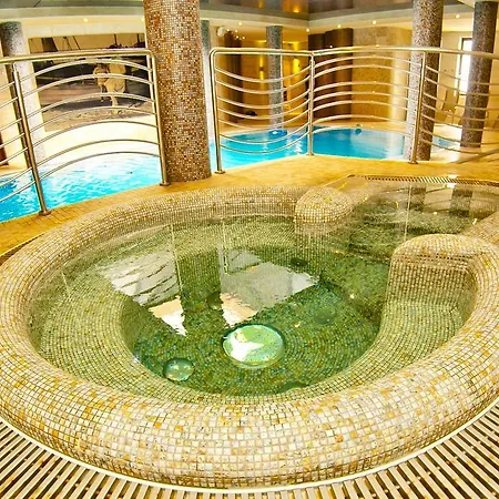 Hotel&spa Stary Basen Swimming Pool 3* Dziwnów