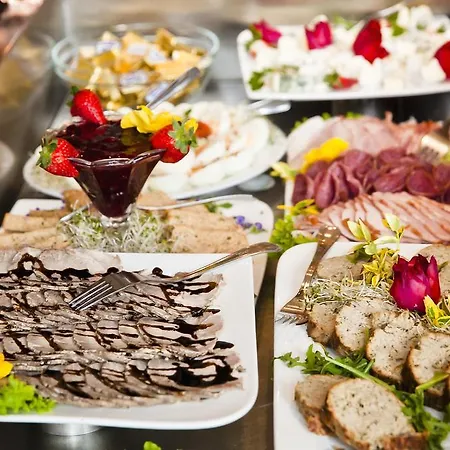 Hotel Hotel&spa Stary Basen Swimming Pool 3*