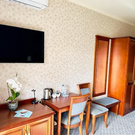 Hotel&spa Stary Basen Swimming Pool