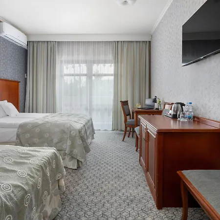 Hotel Hotel&spa Stary Basen Swimming Pool 3*