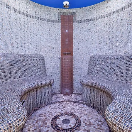 Hotel&spa Stary Basen Swimming Pool Hotel 3*