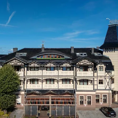 Hotel&spa Stary Basen Swimming Pool Hotel