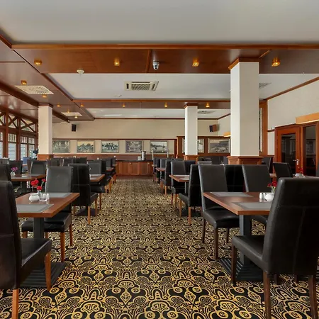 Hotel Hotel&spa Stary Basen Swimming Pool