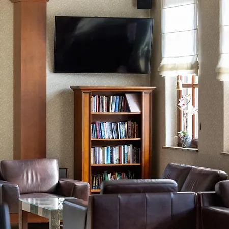 Hotel&spa Stary Basen Swimming Pool 3*