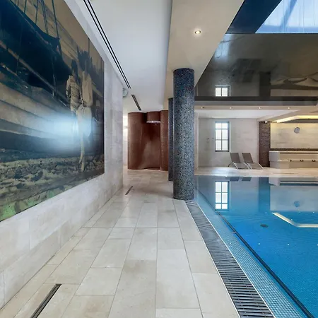 Hotel&spa Stary Basen Swimming Pool Hotel 3*