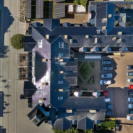 Hotel&spa Stary Basen Swimming Pool Szálloda Dziwnów