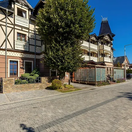 Hotel&spa Stary Basen Swimming Pool Dziwnów