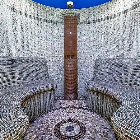Hotel&spa Stary Basen Swimming Pool