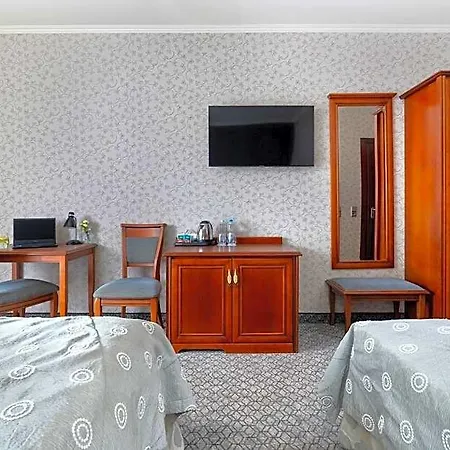 Hotel&spa Stary Basen Swimming Pool 3* Dziwnów