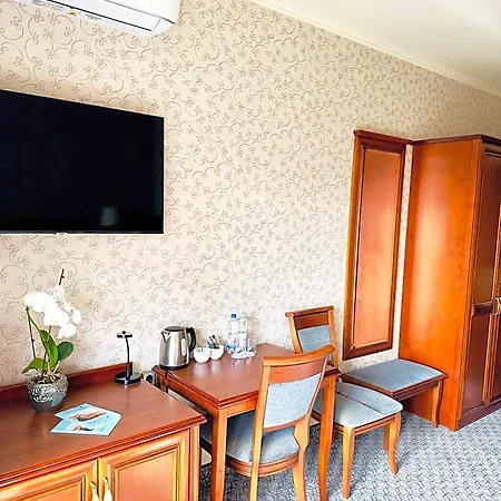 Hotel&spa Stary Basen Swimming Pool Dziwnów