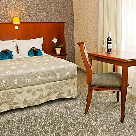 Hotel&spa Stary Basen Swimming Pool 3* Dziwnów