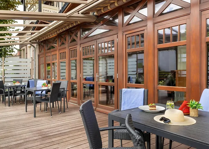 酒店 Hotel&spa Stary Basen Swimming Pool Dziwnów